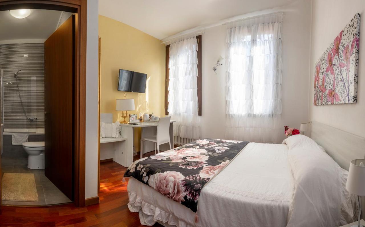 Hotel Ca' Degli Specchieri à Venise Extérieur photo