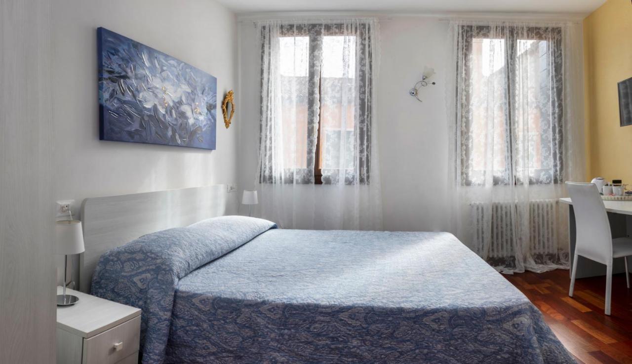 Hotel Ca' Degli Specchieri à Venise Extérieur photo